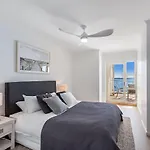 Breakwater Apartment 403
