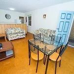 Shoal Bay Avenue Unit 1 7