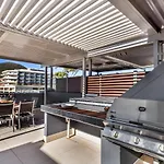 Aura Apartments Unit 13 59 Shoal Bay Road