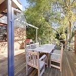 Barefoot Beach House 24 Essendene Road