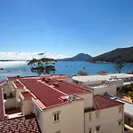 Barrington, 707/35-45 Shoal Bay Road