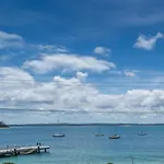 Del Rae Unit 8 25 Shoal Bay Road