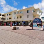 Bay Village Unit 14 47 Shoal Bay Road