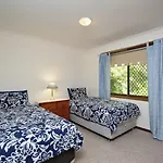 Kurrawa 13 Kurrawa Close