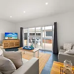 Shoally Loft 58 Tomaree Road