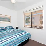 Shoal Bay 2 Bedroom Apartment With Views