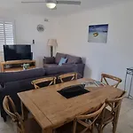 Bay Village - Shoal Bay Apartments