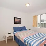 Beachside Shoal Bay Unit 6