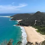 Shoal Bay 2 Bedroom Apartment With Views