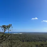 Bella Vista Unit 3 19 Shoal Bay Road