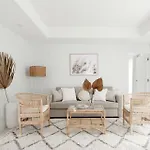 57 Tomaree Rd - Air Con, Wi-Fi And Boat Parking