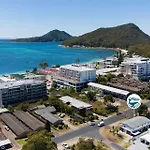 Shoal Bay Beach House Three