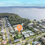 Bay Parklands 28 Pool Tennis Court And Stunning Views