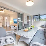 Shoal Bay Beach Apartments, 9 2 Shoal Bay Road, Air Conditioning, Complex Swimming Pool And Lift