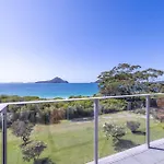 Luskin Lodge 11 Stunning Water Views