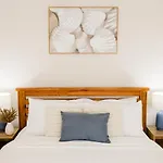 Family Friendly 3 Bedroom Home - Summer Dayz Shoal Bay