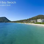 Fleetwood 7 - Shoal Bay
