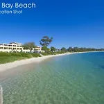 Fleetwood 7 - Shoal Bay