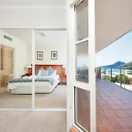 Breakwater Apartment, Unit 205/2 Messines Street