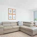 The Shoal Apartments, Unit 305/4-8 Bullecourt Street