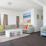 Shoal Edge, Unit 6/31 Shoal Bay Road