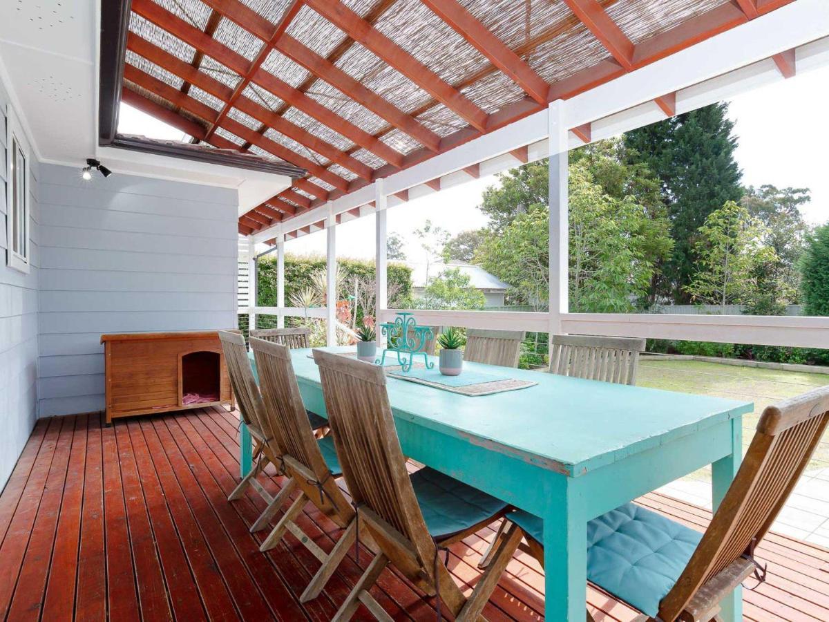 Rubys Retreat, 44 Achilles Street - Pet Friendly, Aircon, Wifi & Boat Parking Shoal Bay