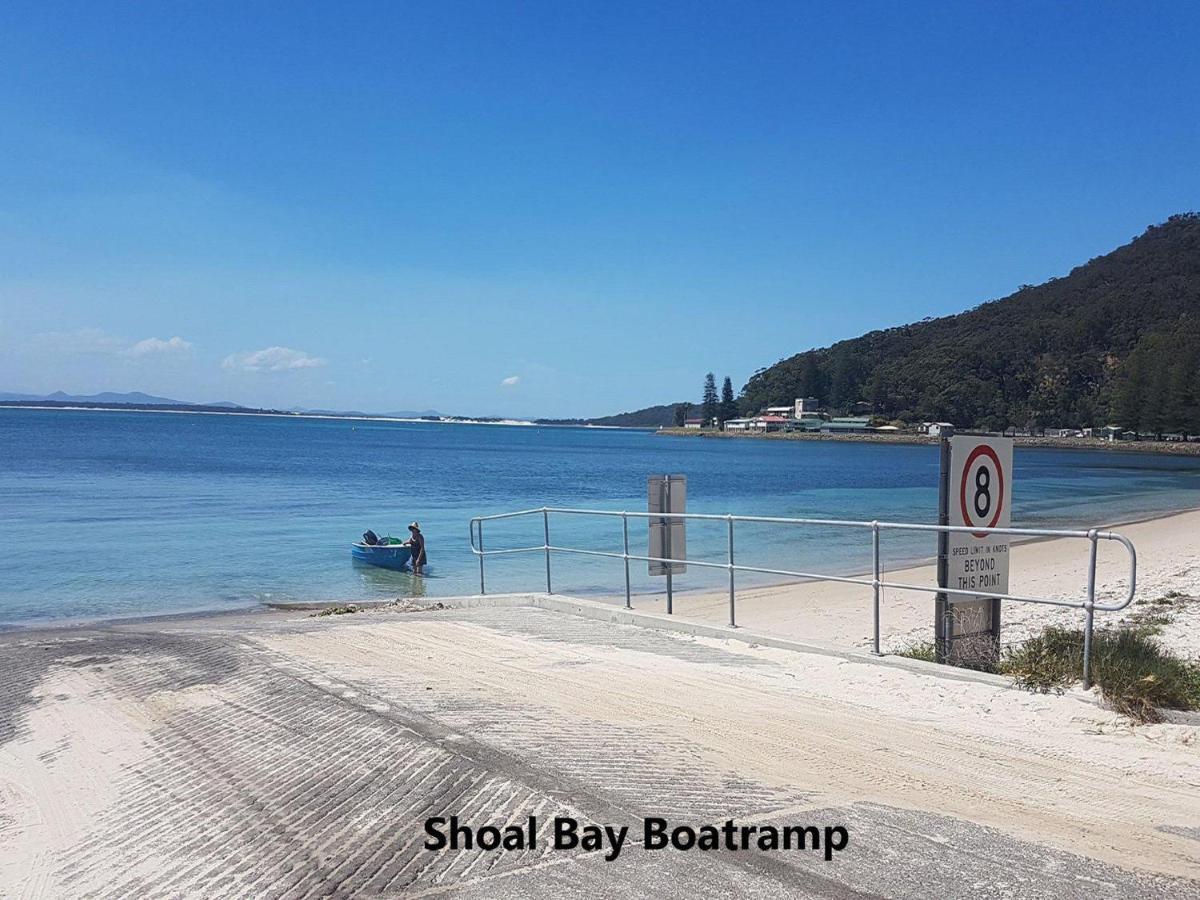 Willows At The Bay Large House With Aircon Wi-fi And Boat Parking Holiday home *