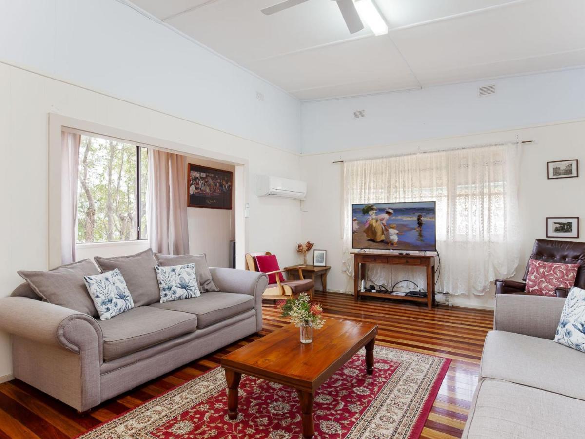 Daves Place House With Wi Fi Aircon And Boat Parking Holiday home