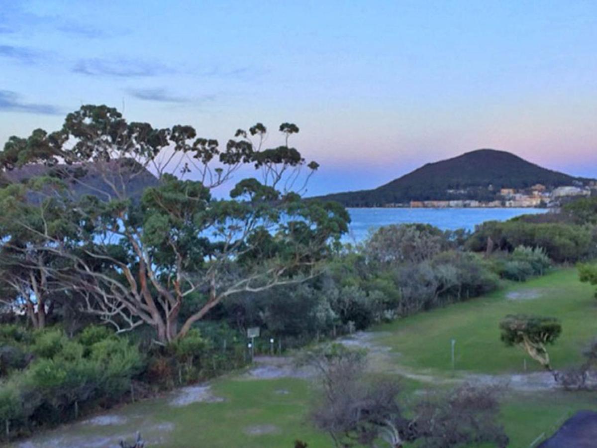 Luskin 11 Stunning Water Views *