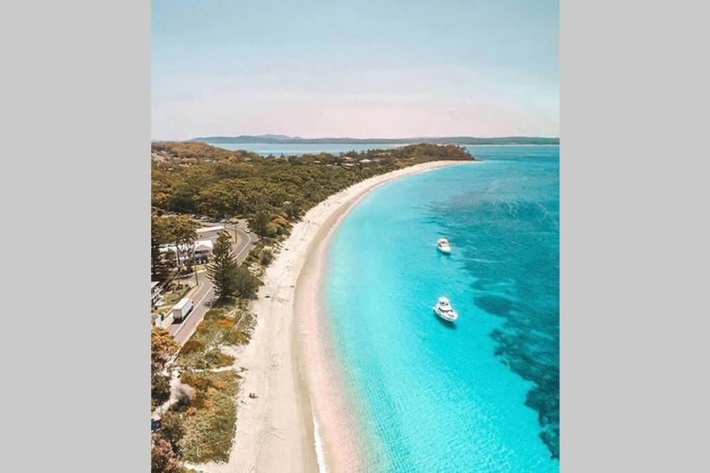 501 The Shoal * Shoal Bay