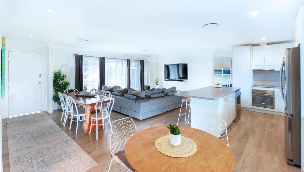 Holiday home Bay Dream Believer, Ample Boat Parking, Pet Friendly 4 Bedroom Holiday House *