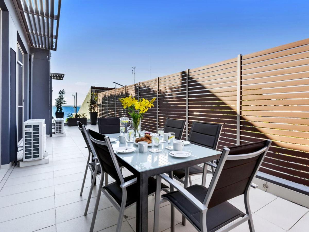 Aura Unit 13 59 Road * Shoal Bay