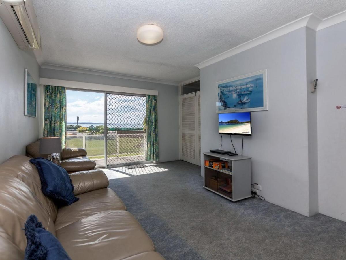 Castaways Unit 1 17 Road *