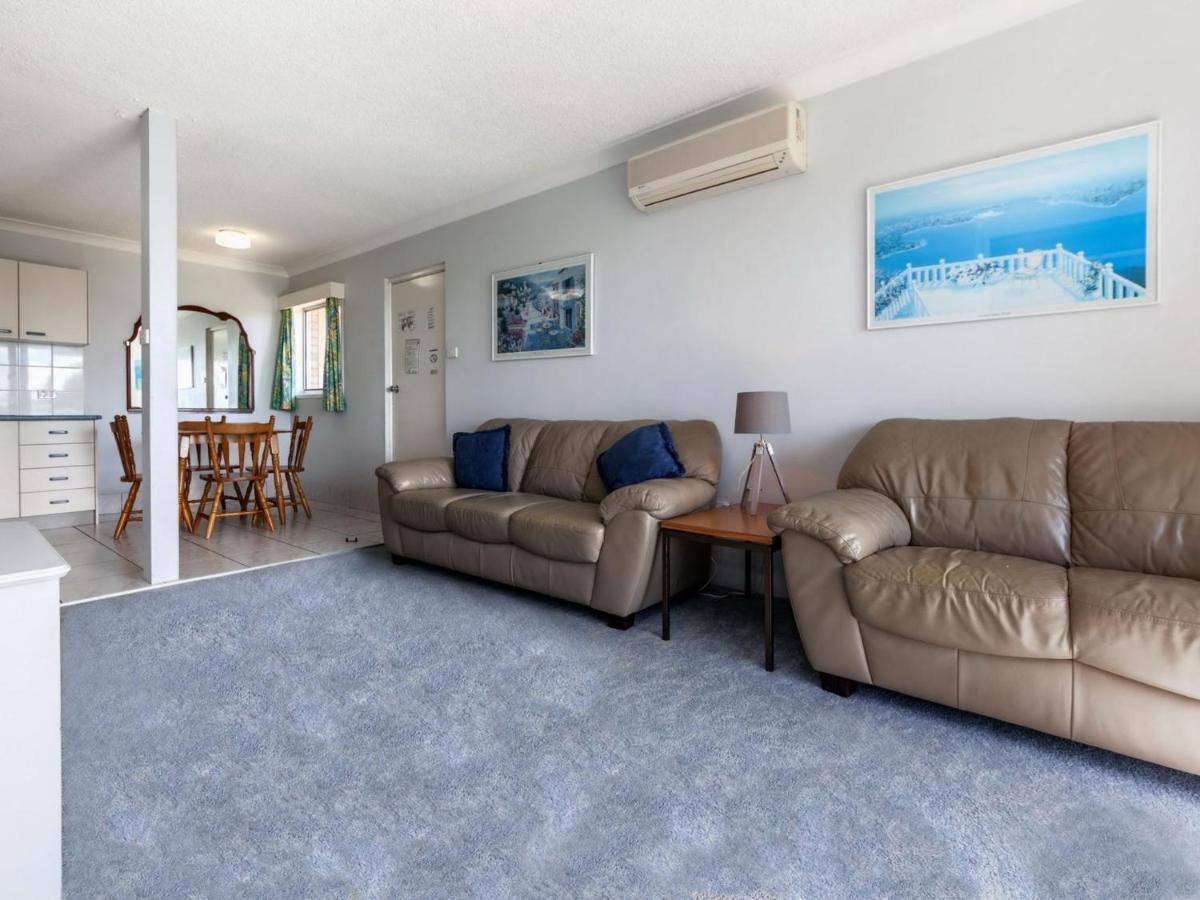 Castaways Unit 1 17 Road Apartment *