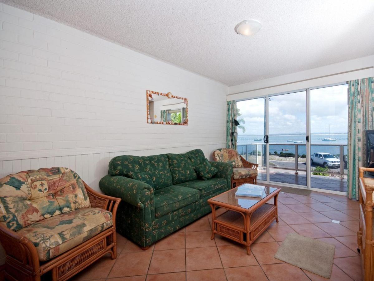Castaways Unit 4 17 Road *