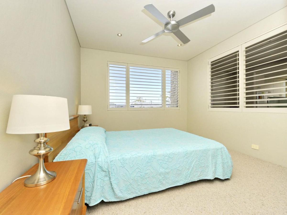 Del Rae Unit 12 25 Road Apartment *