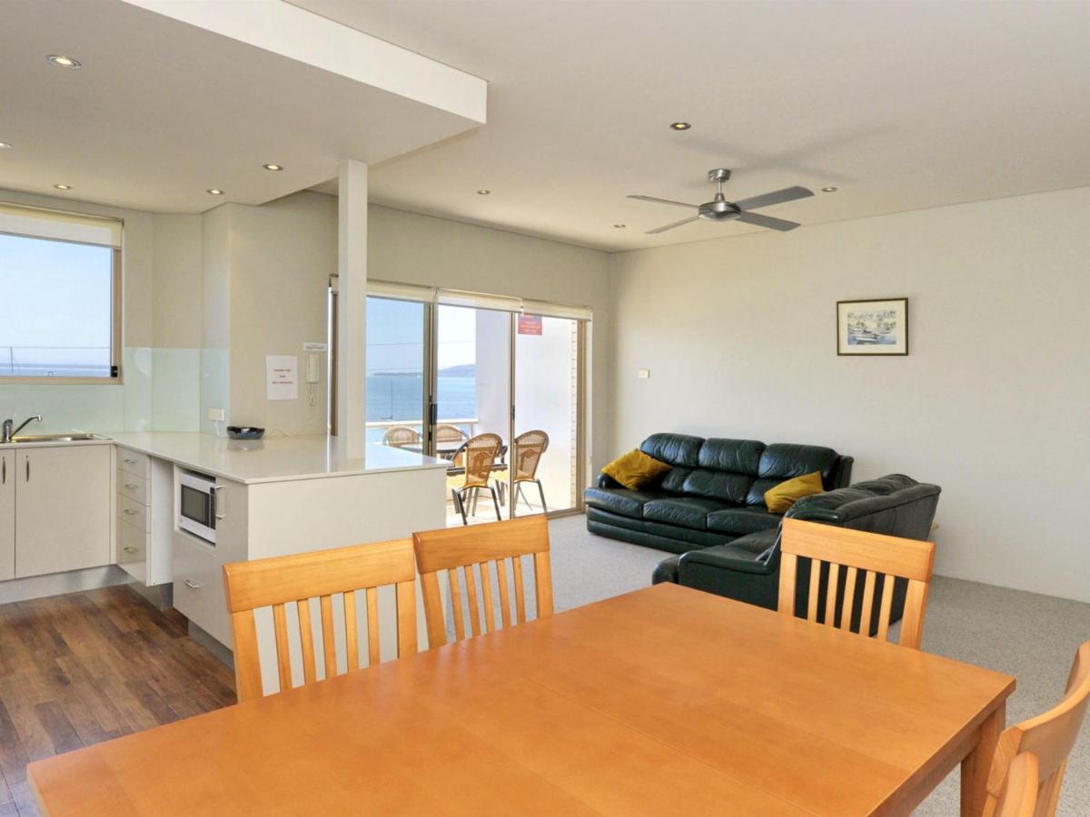 Del Rae Unit 12 25 Road * Shoal Bay