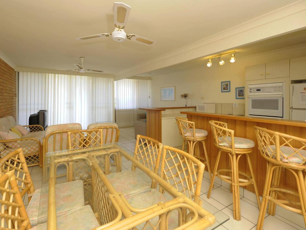 The Crest Unit 1 6 8 Tomaree Road Holiday home Shoal Bay