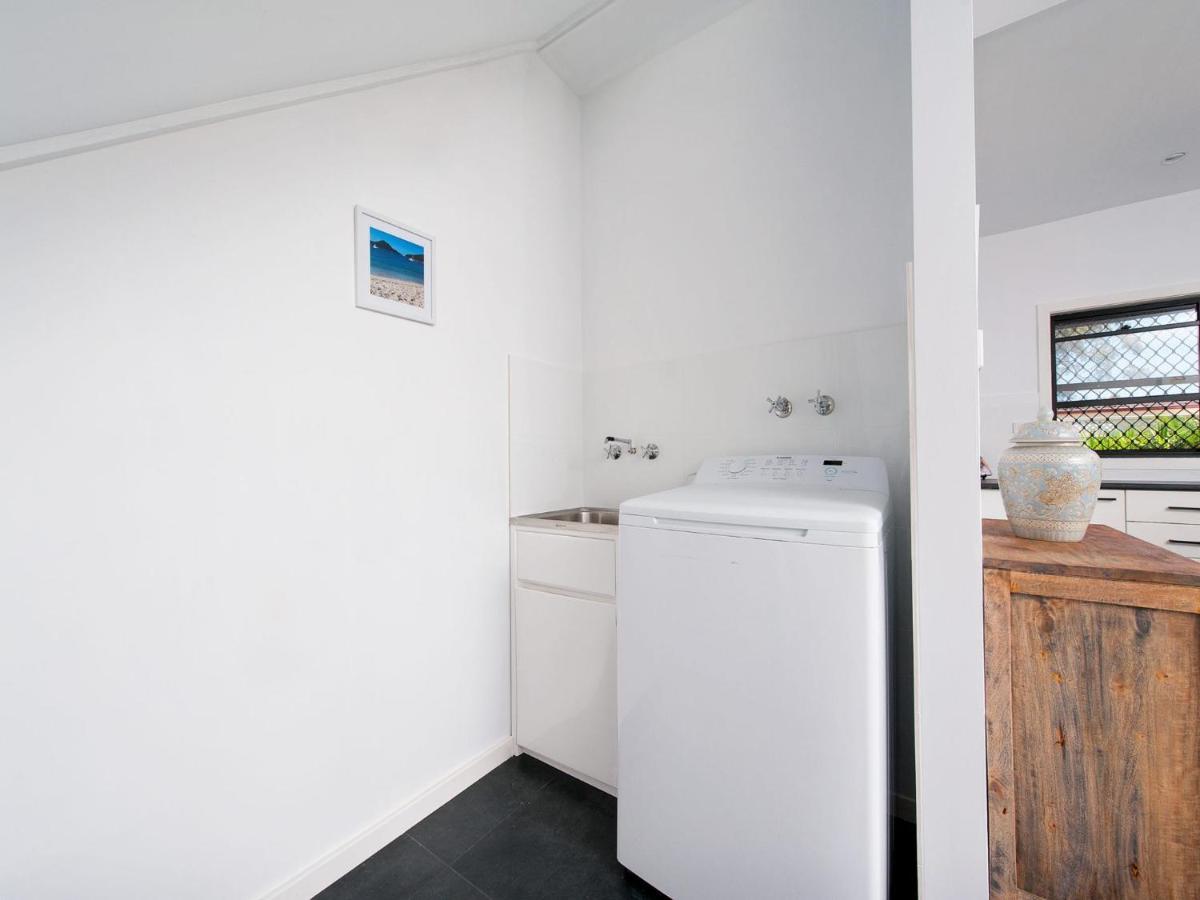 Shoally Loft 58 Tomaree Road * Shoal Bay