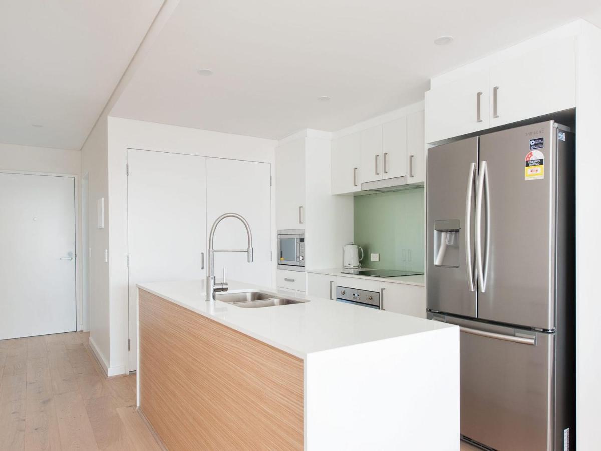 The Shoal Apartments, Unit 304/4-8 Bullecourt Street * Shoal Bay