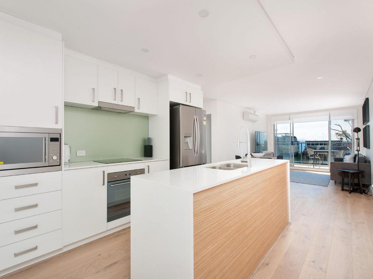 The Shoal Apartments, Unit 304/4-8 Bullecourt Street Apartment *