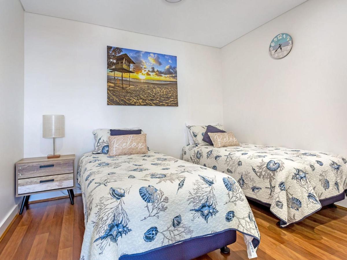 The Shoal Apartments, Unit 504/4-8 Bullecourt Street Apartment