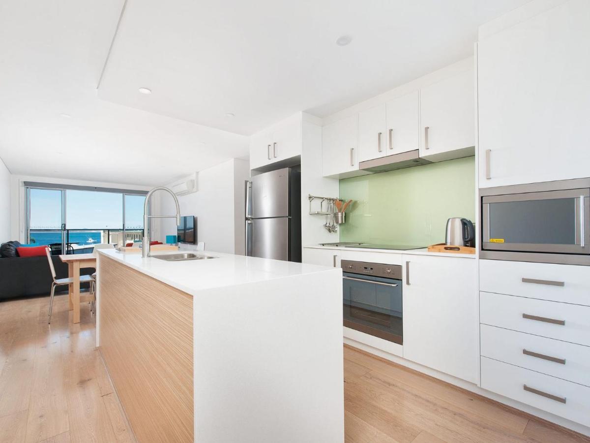 The Shoal, Unit 309/4-8 Bullecourt Street * Shoal Bay