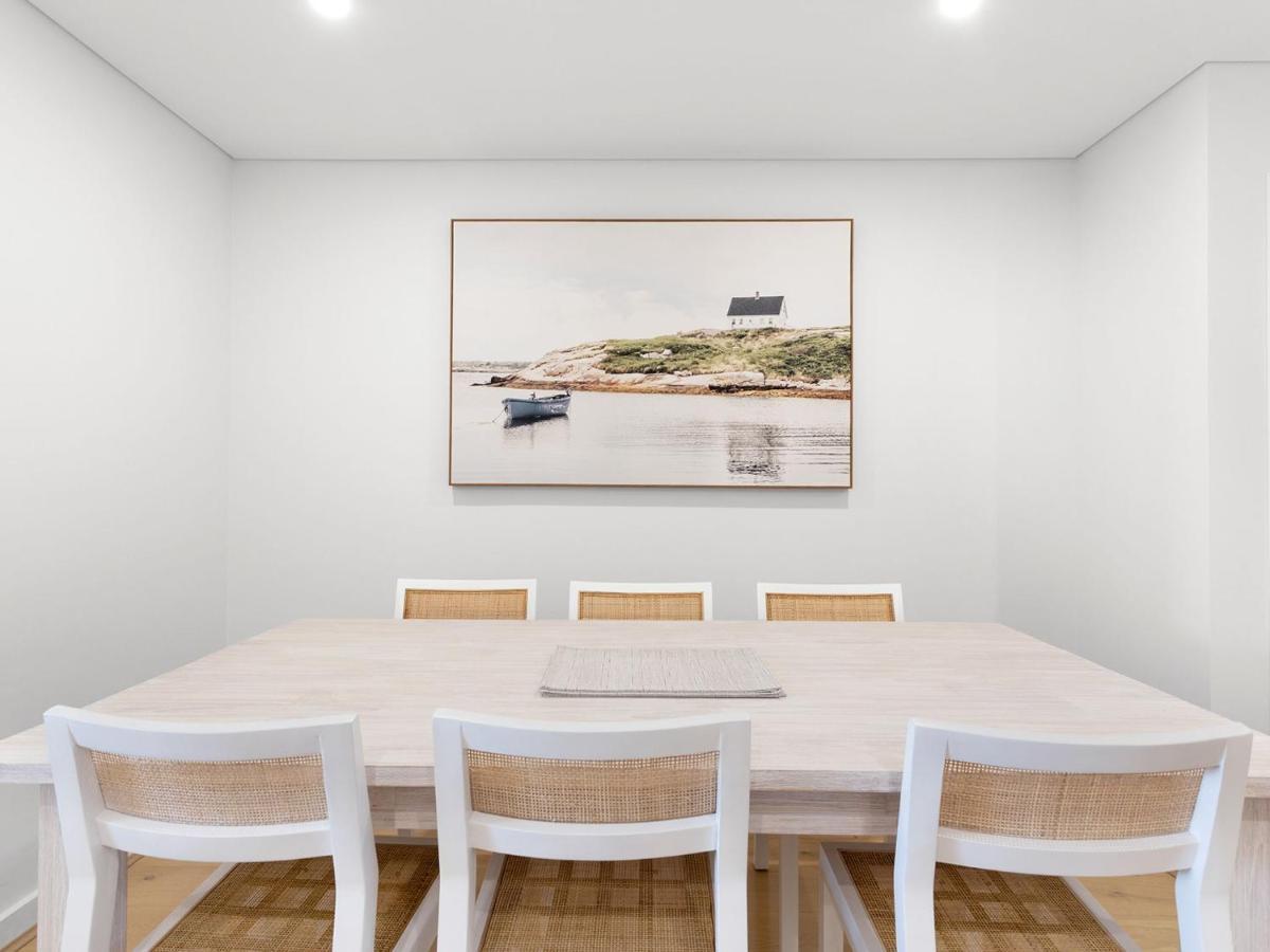 The Shoal Unit 306 6 Bullecourt Apartment *