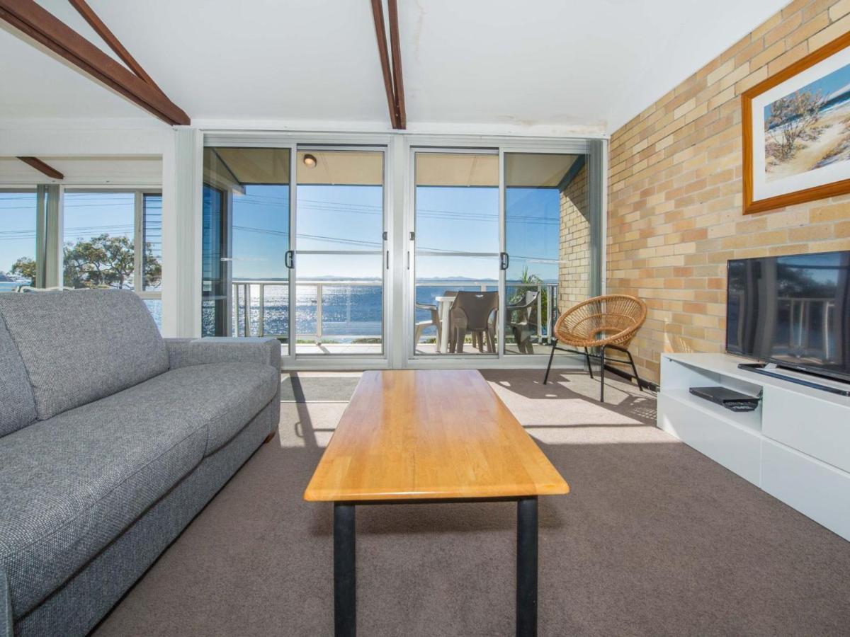 Castaways Unit 8 17 Road Apartment