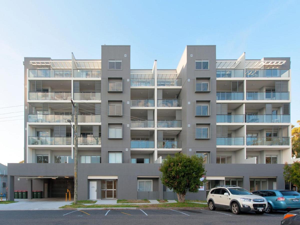 The Shoal, Unit 309/4-8 Bullecourt Street