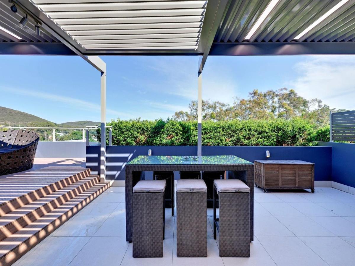 Aura Unit 12 59 Road Apartment *
