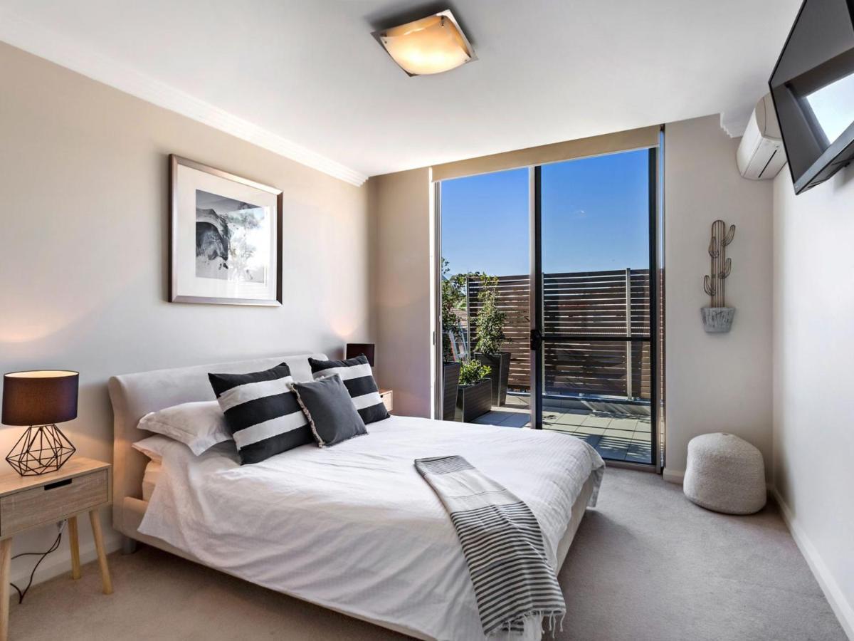 Aura Unit 13 59 Road * Shoal Bay