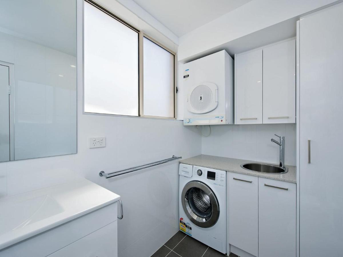 Apartment Del Rae Unit 18 25 Road *