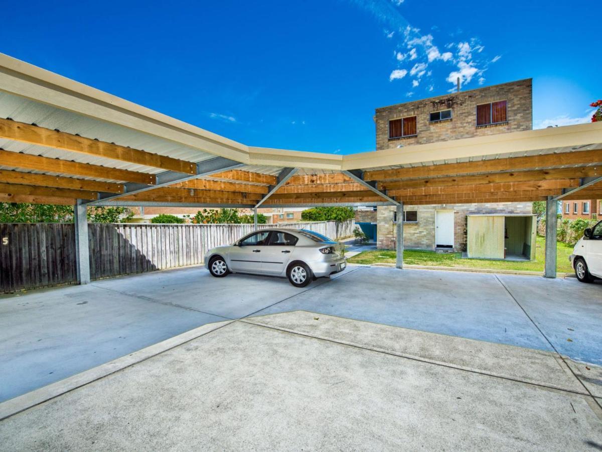 Castaways Unit 8 17 Road Shoal Bay